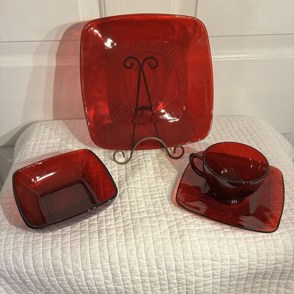 Anchor Hocking 4 Piece Set Of Ruby Red Glass Dishes. Plate, Cup, Saucer, Bowl. - Picture 3 of 12